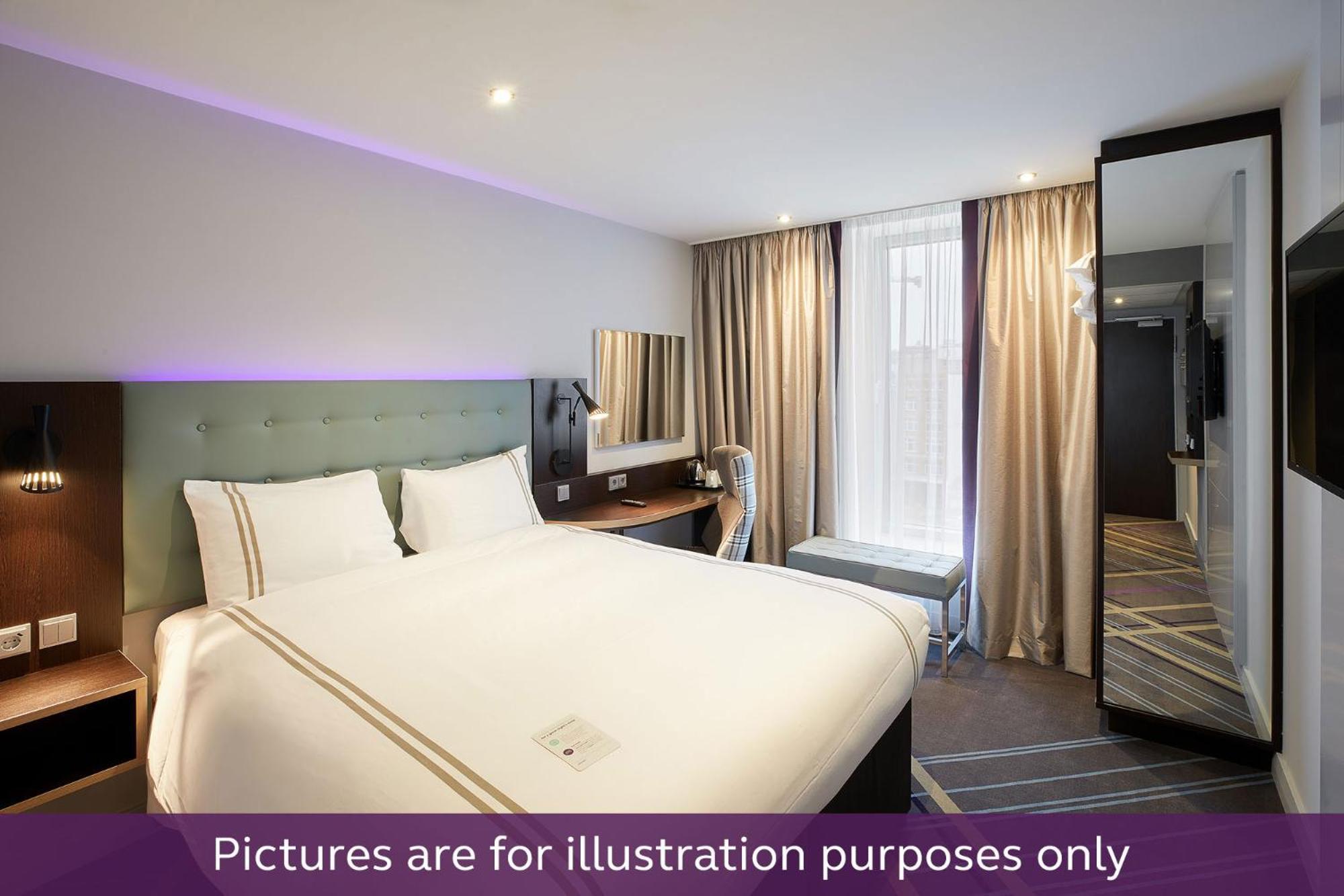Premier Inn Stuttgart City Centre Kültér fotó