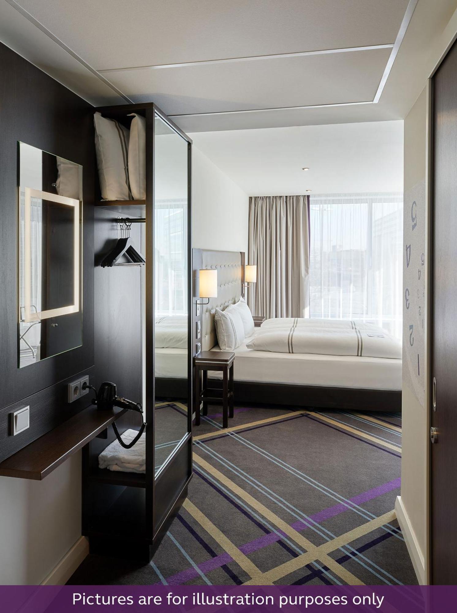 Premier Inn Stuttgart City Centre Kültér fotó
